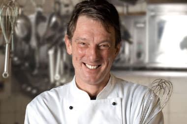 Michael Mogler, Gastgeber im Gasthof zur alten Brücke